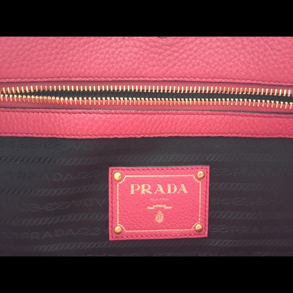 Authentic PRADA handbag - Picture 5 of 8